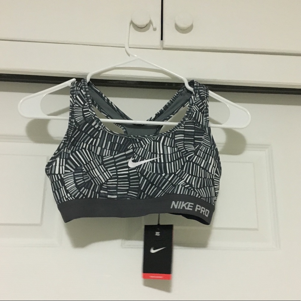 Nike Pro Sports Bra